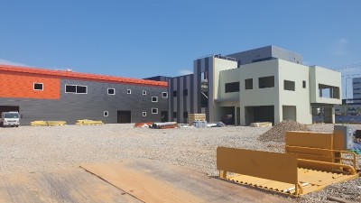 ㈜에코바이오의학연구소, 서천 신공장 외관 윤곽 드러나… 본격 가동 준비 박차