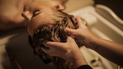 연말 선물 1순위 '뷰티 관리권'... 헤드스파·두피케어 주목