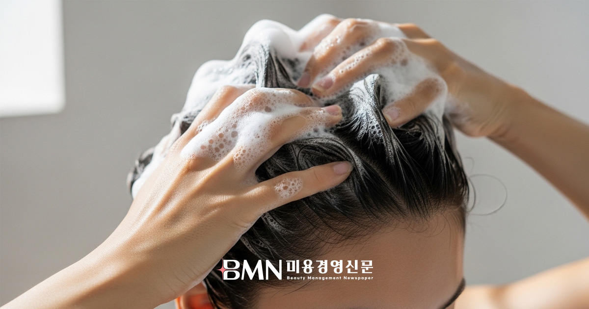 두피 건강을 위한 올바른 머리 감기 방법