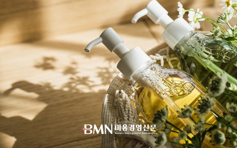 천연 샴푸 인기 상승... "성분까지 따지는 소비자가 늘었다"