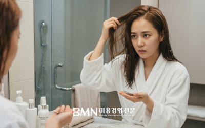 “요즘따라 부쩍 심해진 모발 빠짐…” 그냥 지나쳐도 될까?