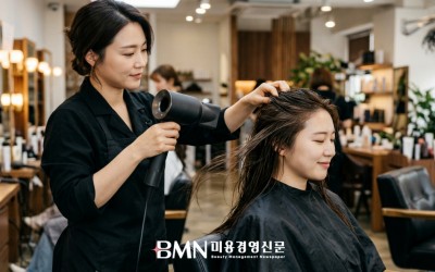 자연건조가 모발에 더 좋다는 고객의 믿음, 젖은 모발이 가장 약한 순간이라는 사실에서 다시 시작한다